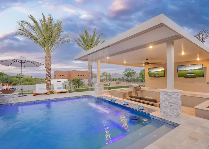 Villa Mountain Views, Luxury, Heated Pool, Putting Rio Verde